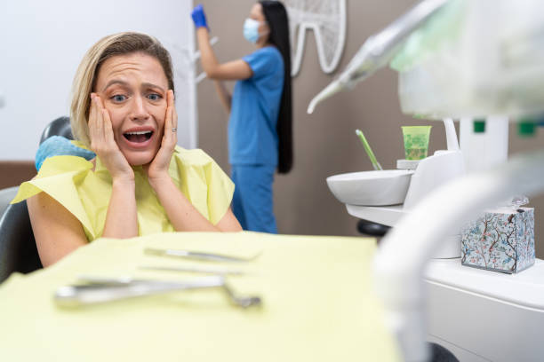 Best Broken Tooth Emergency  in Taft, FL